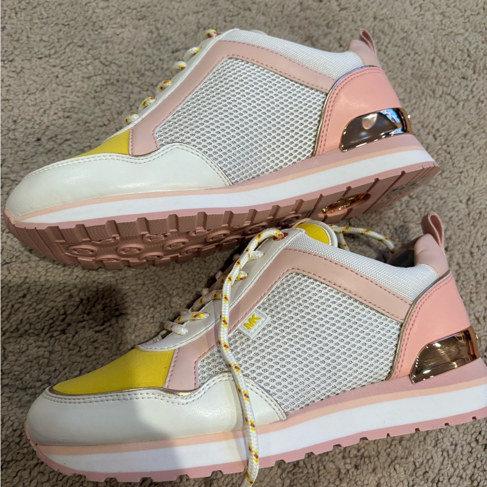 MICHAEL KORS Maddy Trainer Sneakers US 7 Optic White $160NEW - Picture 9 of 14